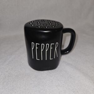 Rae Dunn Artisan Pepper Shaker with Handles Large Black # 181